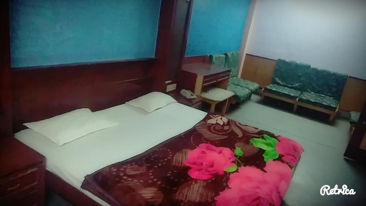 New Crown Hotel Ιντόρ Εξωτερικό φωτογραφία
